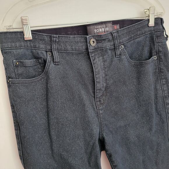 Torrid Sky High Skinny Crop Jean Premium Stretch Black Sparkle Women 14 - Picture 4 of 13